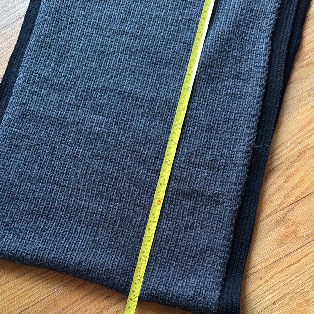 Lululemon wool knit scarf - Picture 3 of 7